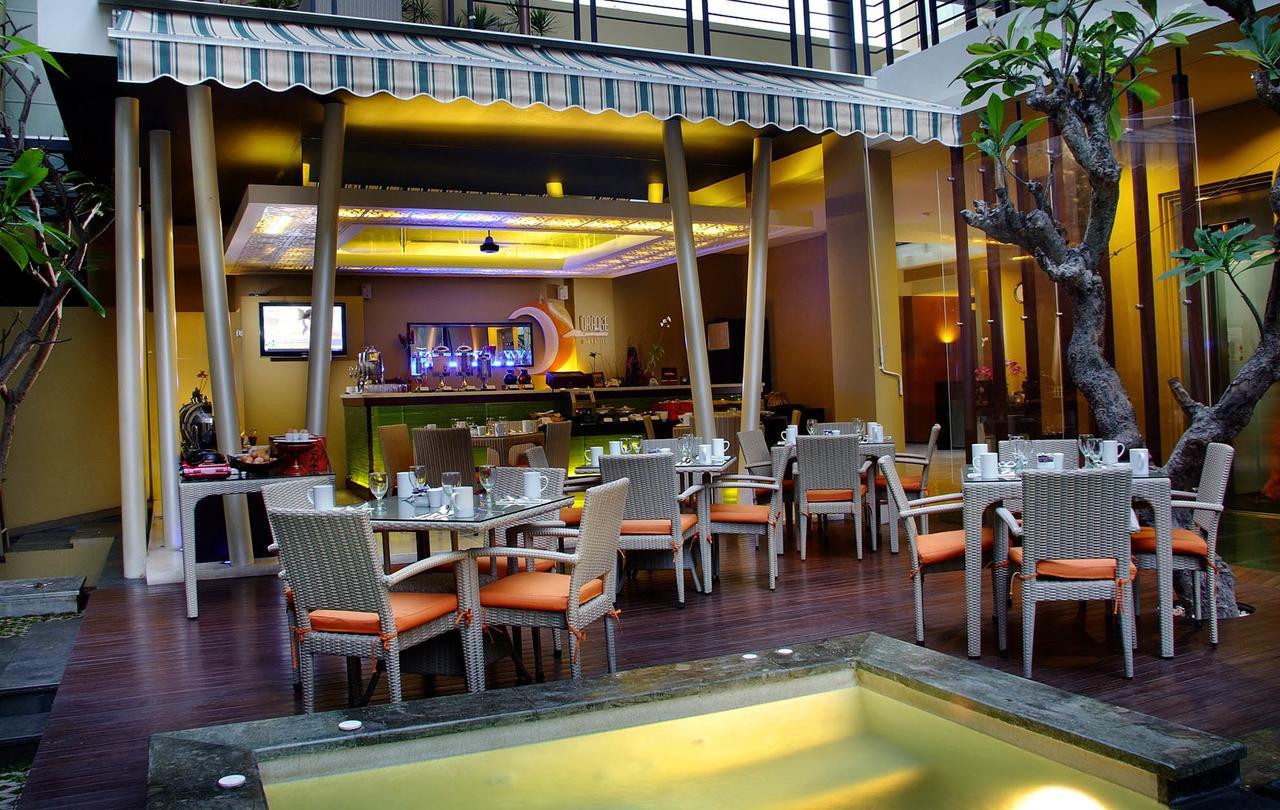 Hotel 100 Sunset Boutique Kuta Lombok Exterior foto