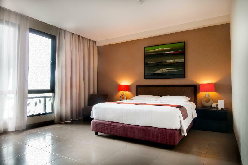 Hotel 100 Sunset Boutique Kuta Lombok Exterior foto